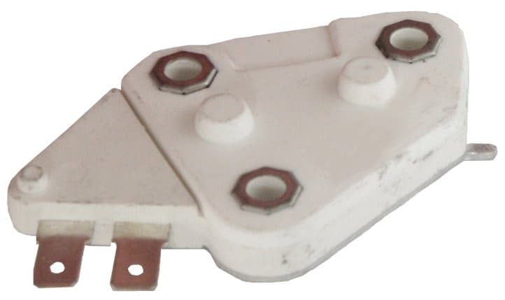 F032234058 - Régulateur à transistors